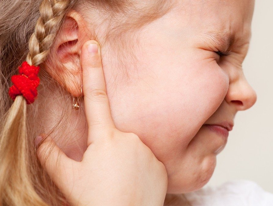 Earache Tips: Try Diet and Homeopathy!